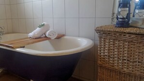 Unclassified image, 5 of 9, button - The Country Cottage (Swellendam)