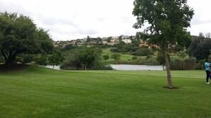 Golf - The Woodpecker Inn (Pretoria)