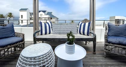 Le Paradis Penthouse Apartment