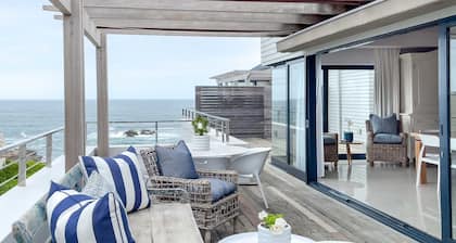 Le Paradis Penthouse Apartment