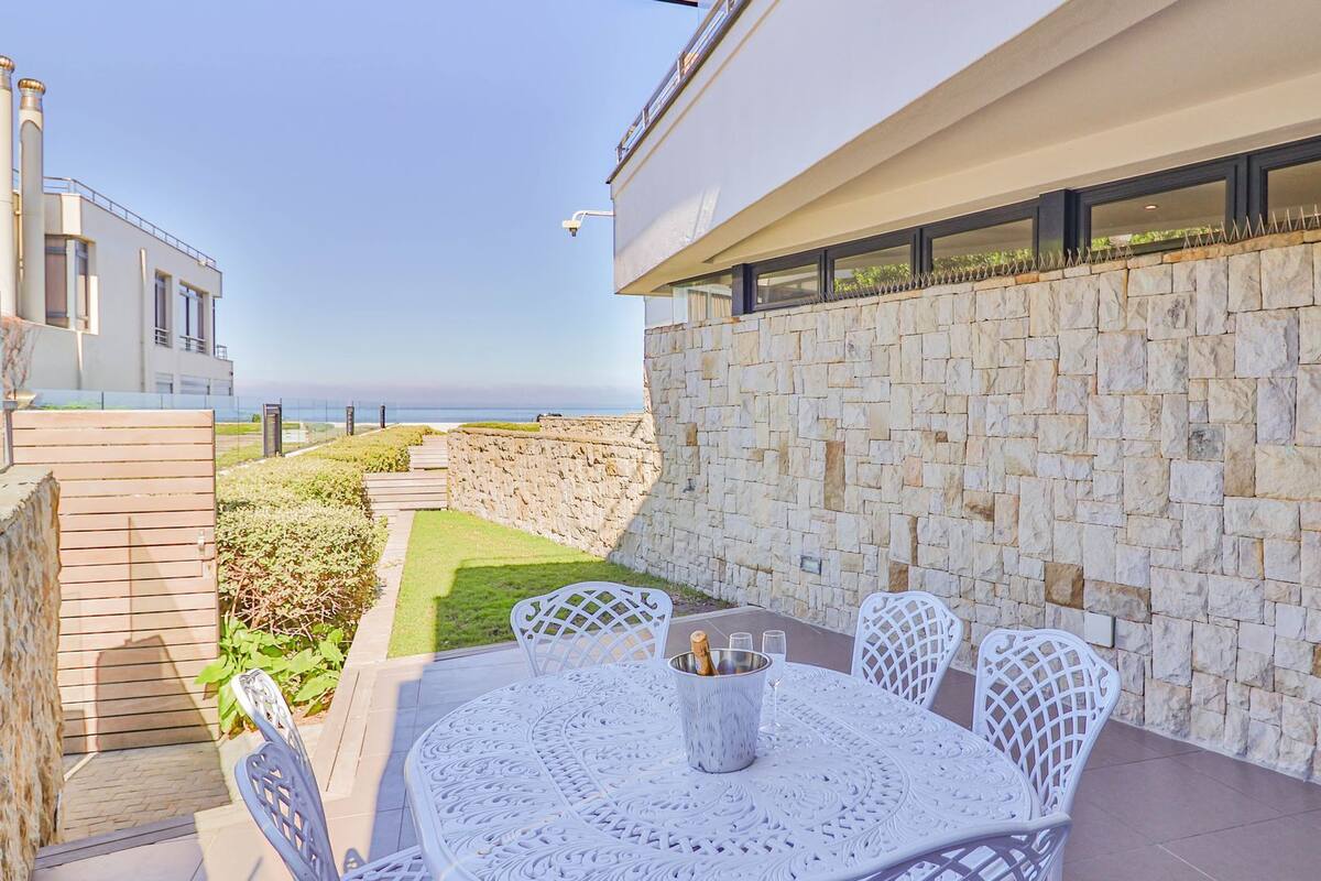 Luxury Apartment, Sea View, Oceanfront | Terrace/patio