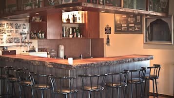 Bar (en la propiedad)