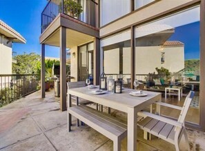 Condo, 2 Bedrooms | View from room
