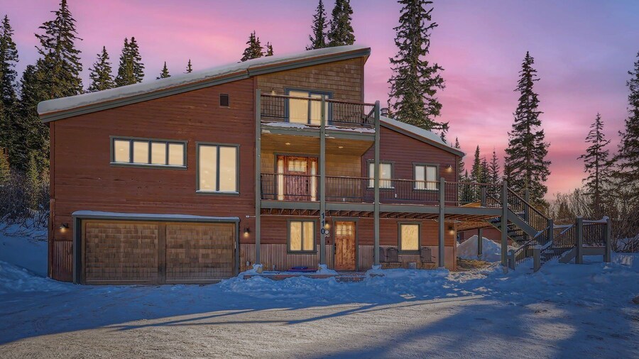 Casa De Plata 5 Bedroom Home by RedAwning
