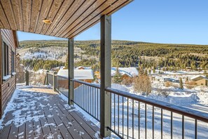 House, 4 Bedrooms | Property grounds - Casa De Plata 5 Bedroom Home by RedAwning (Breckenridge)