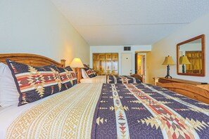 Interior - Summit House 2 bed 2 bath B (Copper Mountain)