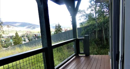Anemone Townhome 3 Bed 3 Bath