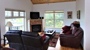 Townhouse, flere senger, fjellutsikt (Anemone Townhome 3 bed 3 bath HTAT)