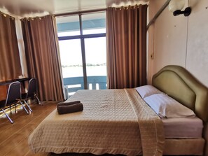 Standard Room | Free WiFi