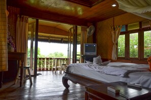 One Bedroom House | Blackout drapes, free WiFi - Romantic Time Mountain Resort (Pai)