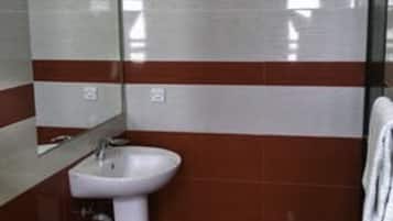 Shower, free toiletries, bathrobes, slippers