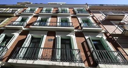 Santa Ana Apartments