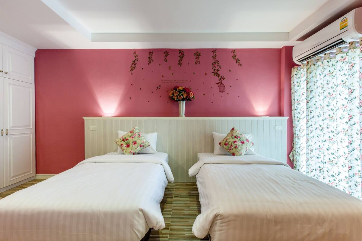 Superior Room | Skrivebord, blendingsgardiner, wi-fi (inkludert) og sengetøy