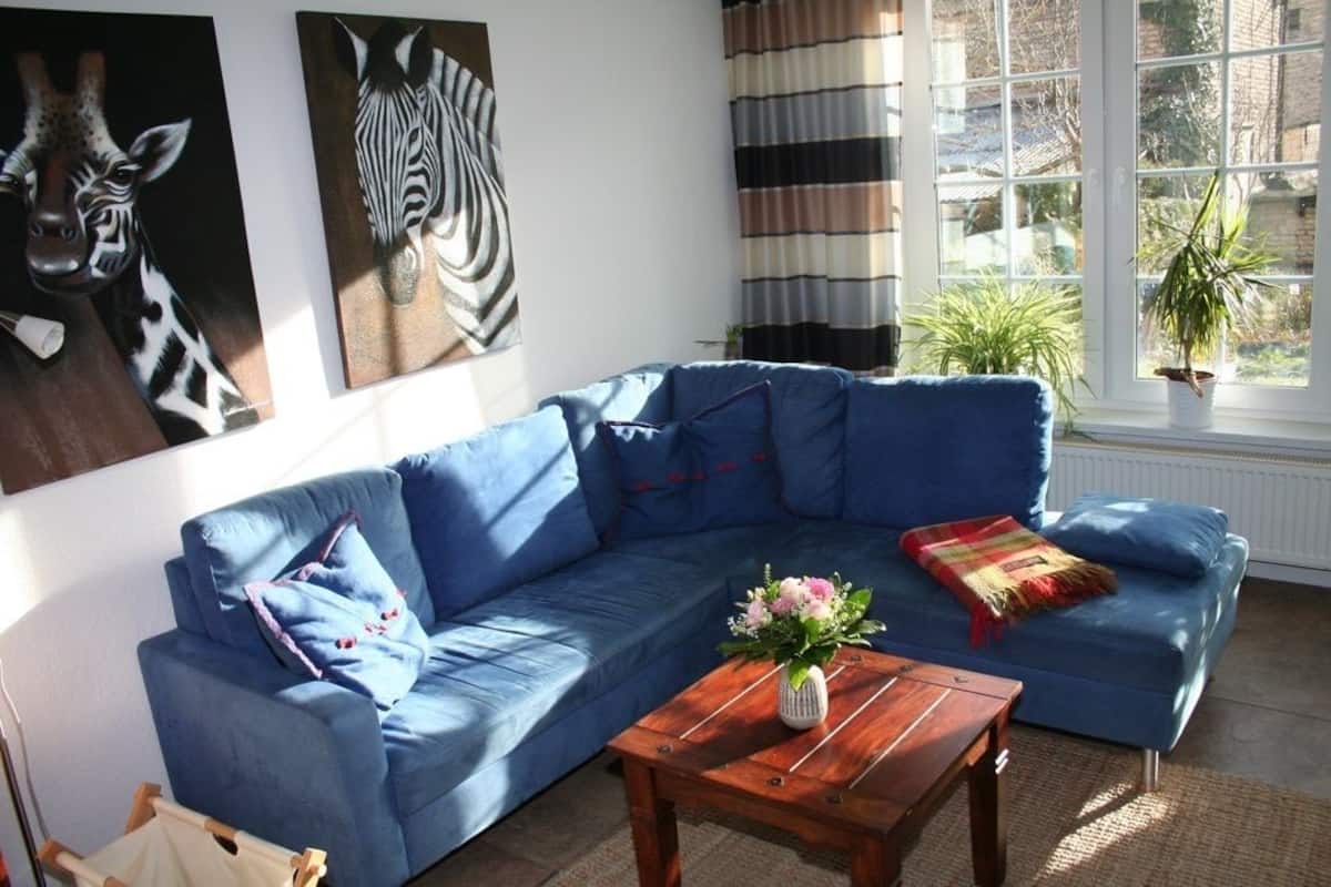 Apartment, 2 Bedrooms (4 Persons) Schinkelstrasse 12 | Living area
