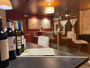 바(숙박 시설 내)