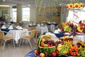 Dining - Hotel Bandeirantes (Balneario Barra do Sul)