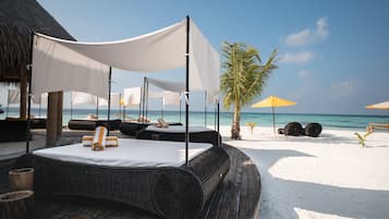 Beach bar