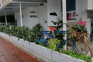 Property entrance - Adana City Hotel (Adana)