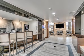 Exterior - Staybridge Suites Lubbock South by IHG (Lubbock)