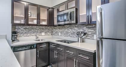 Staybridge Suites Lubbock South by IHG