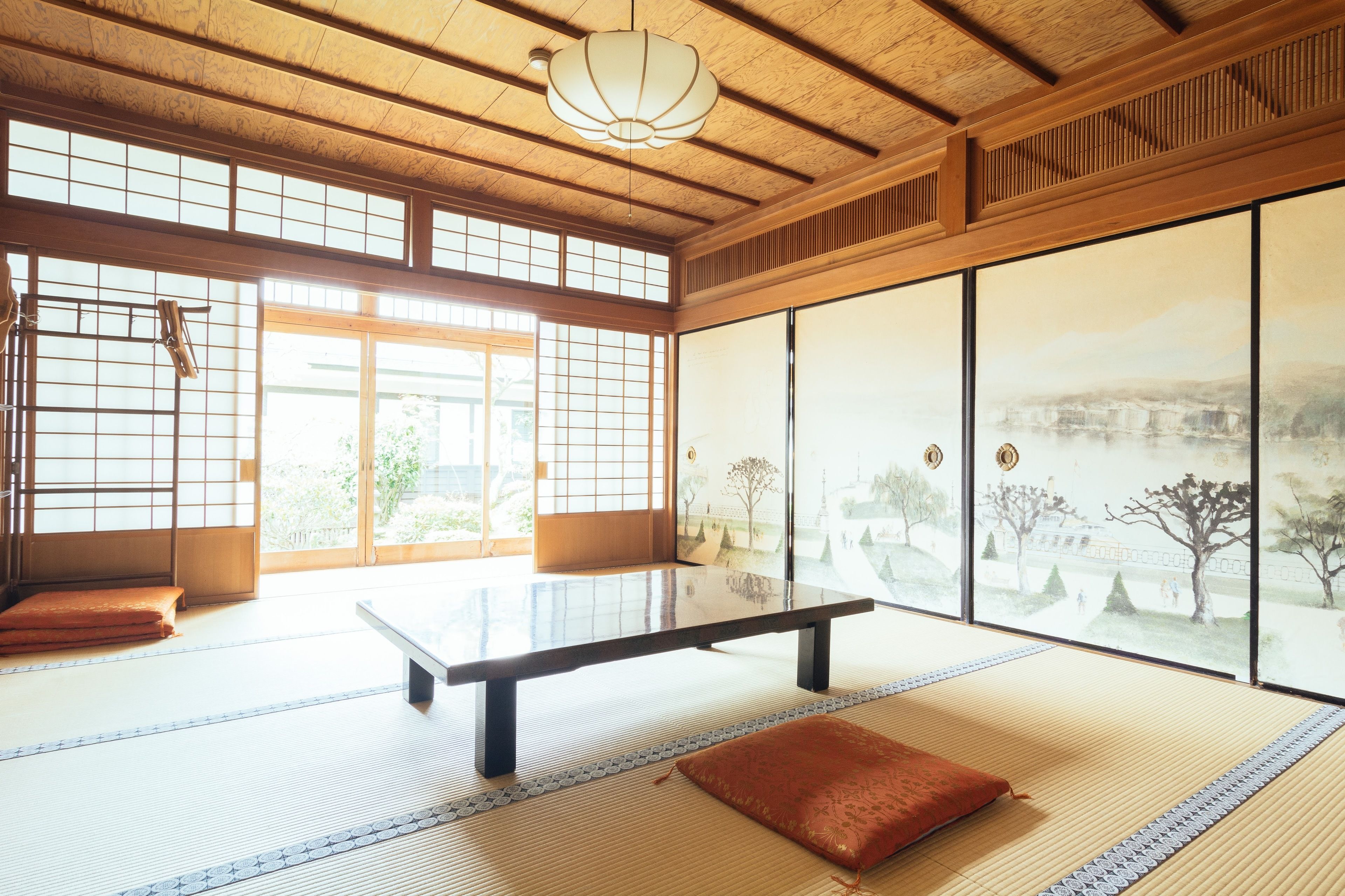 スタンダード ルーム 禁煙 共用バスルーム | セーフティボックス (室内)、WiFi (無料)、ベッドシーツ