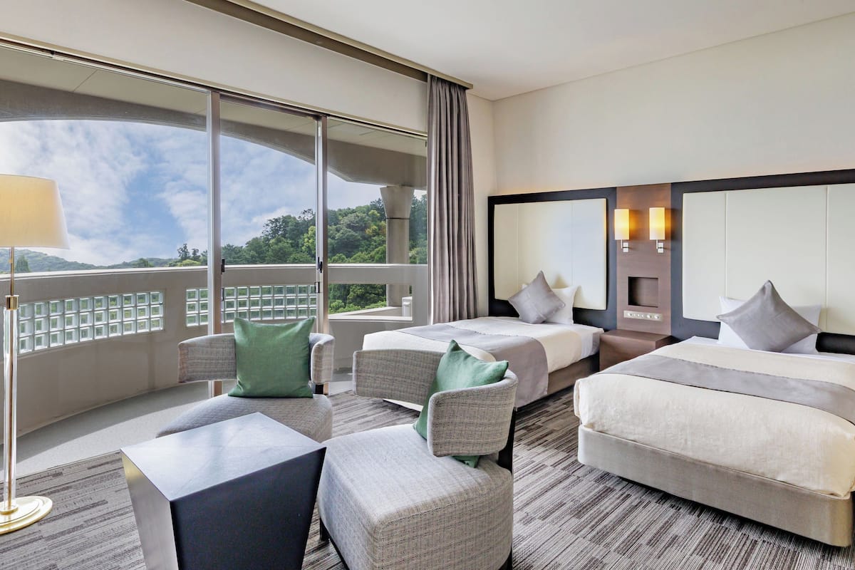 Chambre Supérieure avec lits jumeaux, non-fumeurs, vue océan (Japanese-Western-Style Room) | Bureau, draps fournis