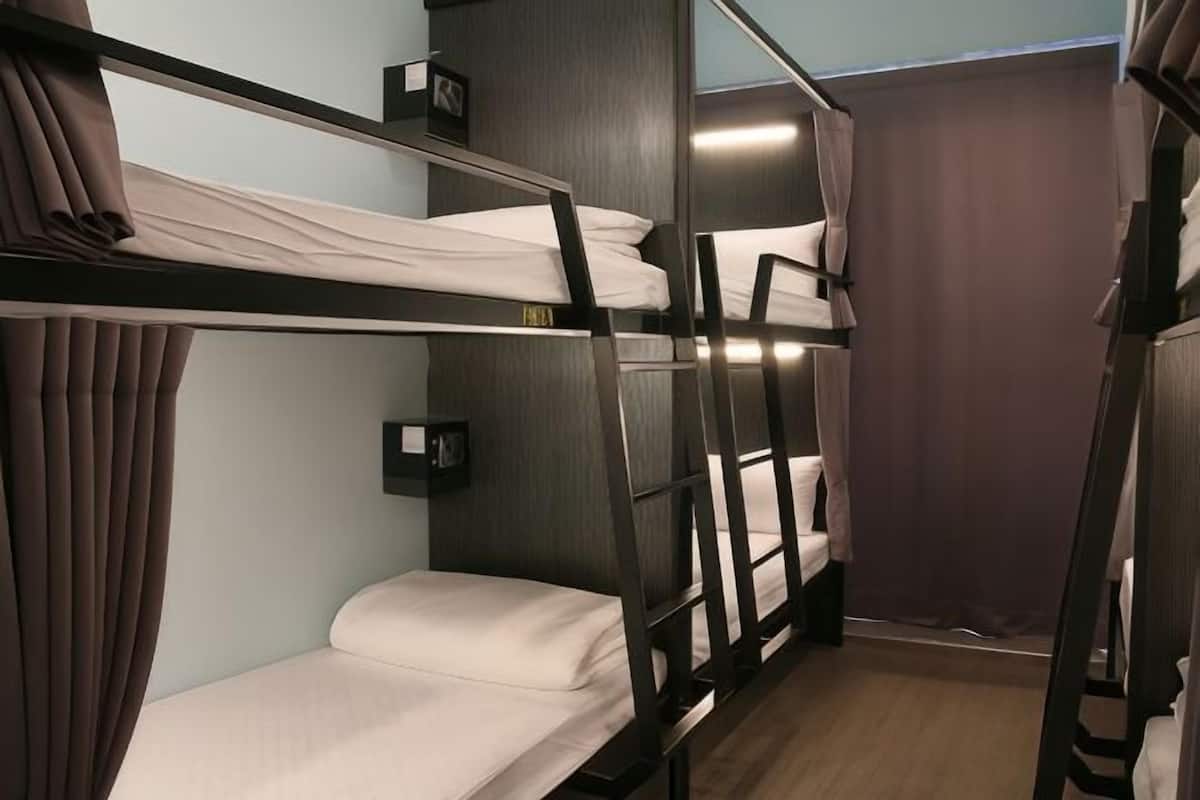 Insonorización, wifi gratis y ropa de cama