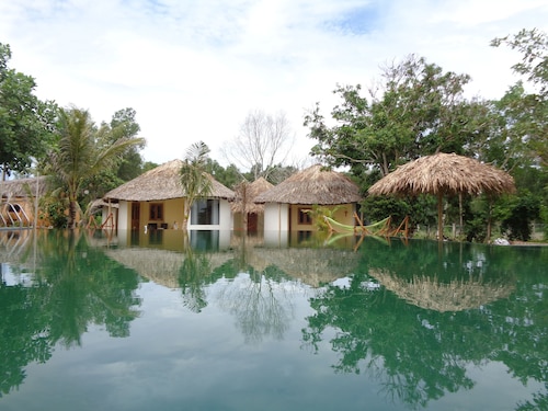 Ninila Fruit Farm Bungalow