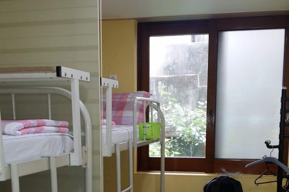 Shared Dormitory, Women only (4 persons) | Free WiFi