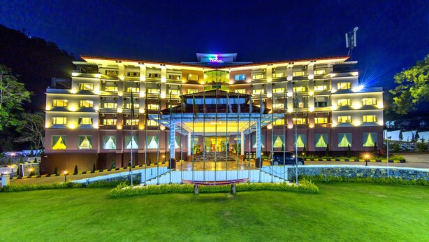 Front of property - Royal Taunggyi Hotel (Taunggyi)