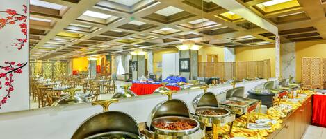 Desayuno estilo bufé