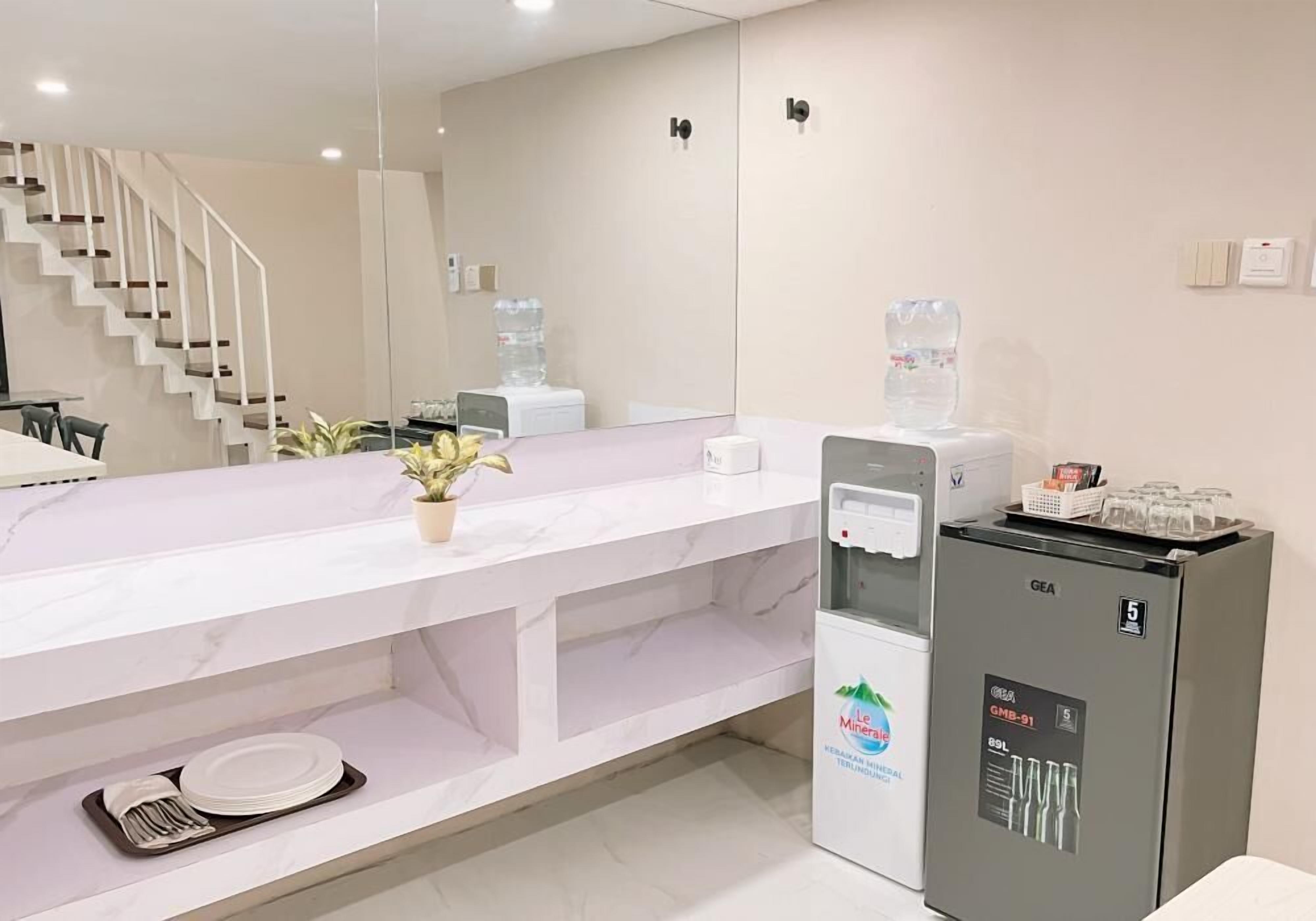 Family Loft Sixes | In-room safe, blackout curtains, free WiFi, bed sheets