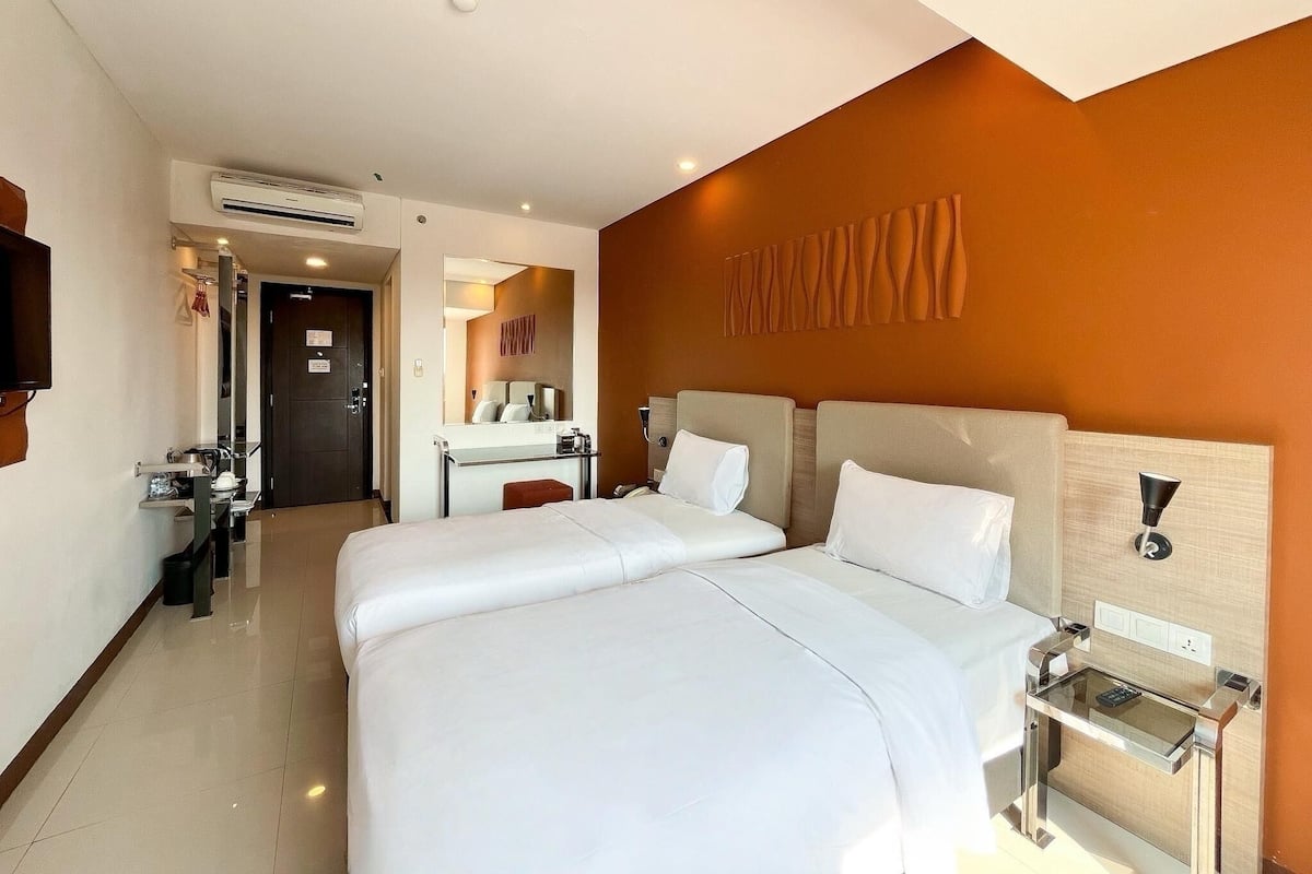 Deluxe kamer | 1 slaapkamer, een kluis op de kamer, een bureau