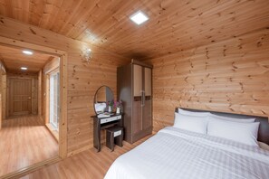 Family Duplex, 3 Bedrooms (38 PY) - Sumang Pension (Seogwipo)