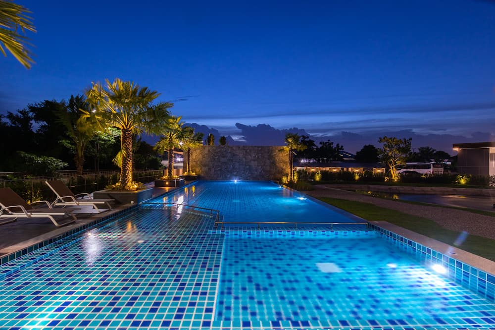 iChapter Hotel Suvarnabhumi