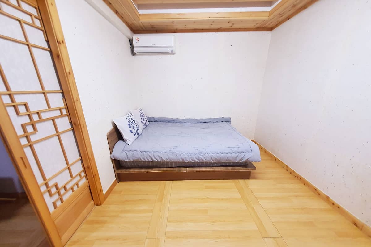 1. Standard Family Room | Select Comfort beds, in-room safe, soundproofing, rollaway beds