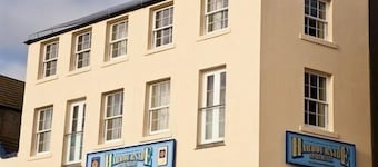 Harbourside Apartments