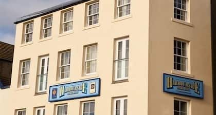Harbourside Apartments