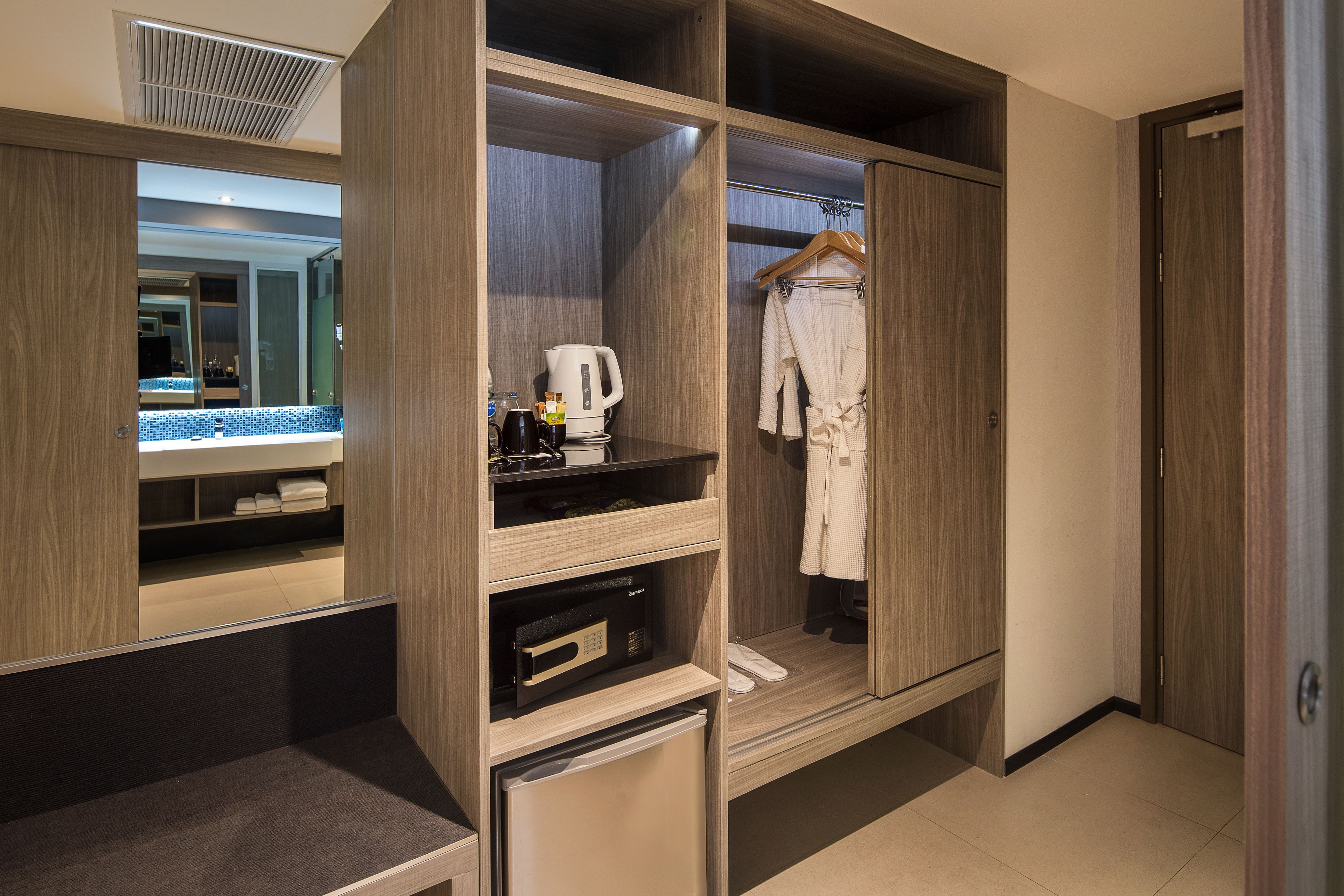 Photo - Grand 5 Hotel & Plaza Sukhumvit Bangkok