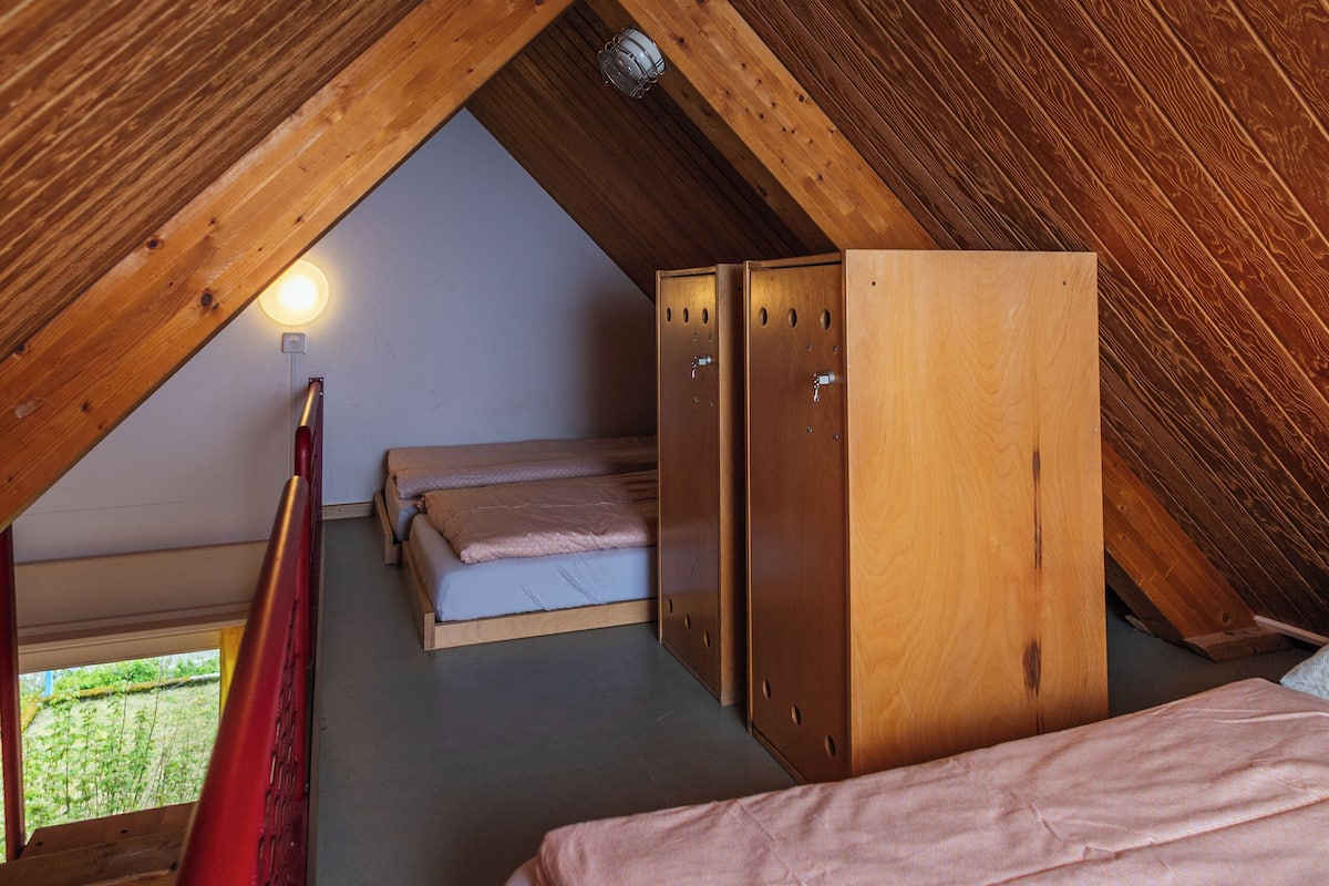 Yhteismajoitus, jaettu kylpyhuone (1 bed in 10 bed dorm) | Oleskelualue
