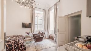 Studio apartman Florien  | In-room safe, blackout drapes, iron/ironing board (on request)
