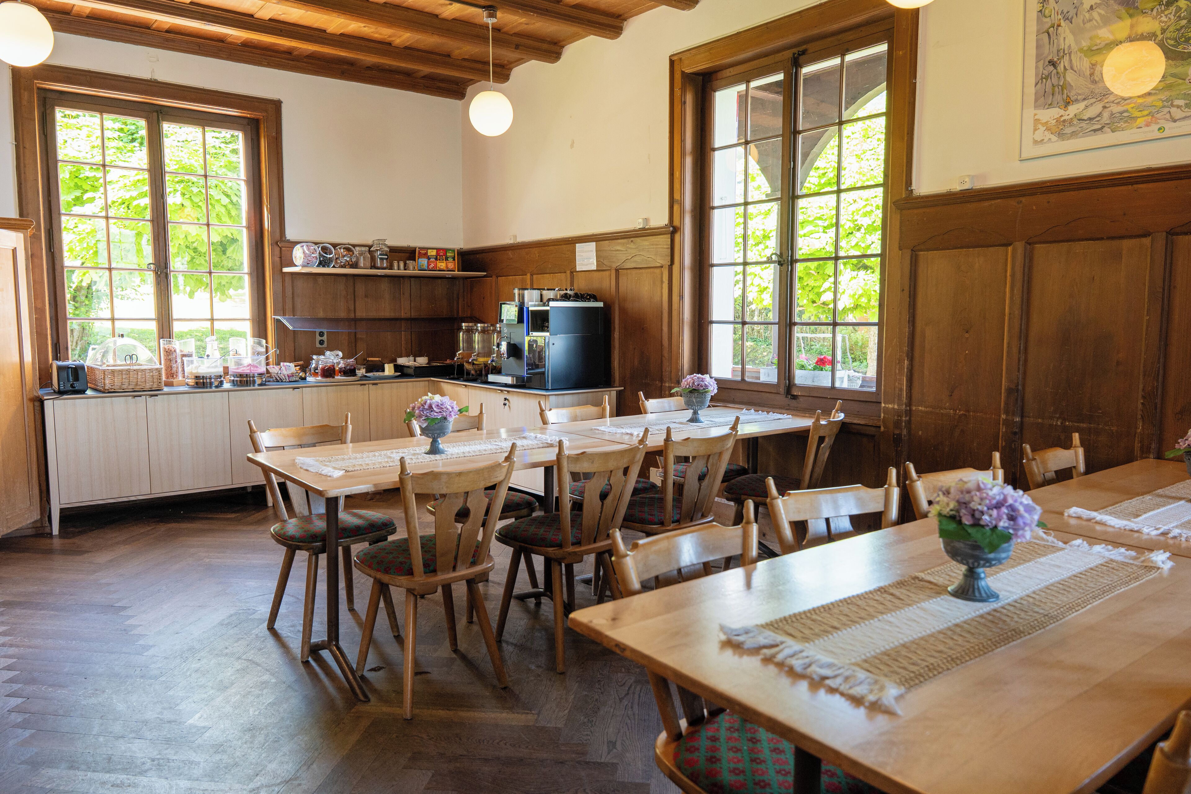 Tägliches inbegriffenes Frühstücksbuffet