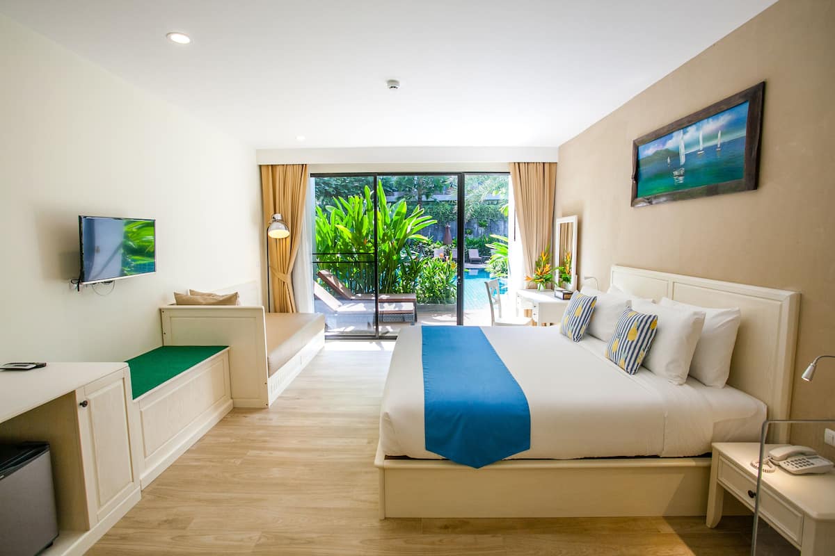 Junior Suite Pool Access Mountain View | View from room