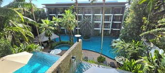 HULA HULA RESORT l truly tropical and fun wellness