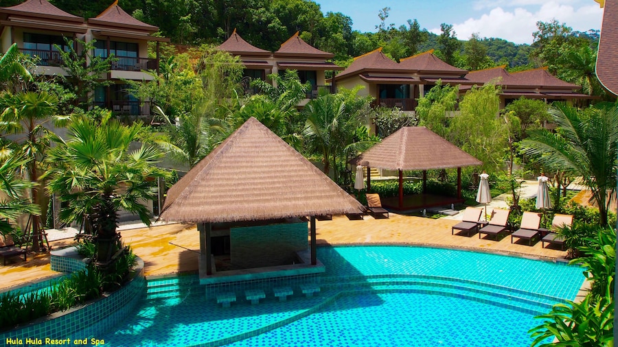 HULA HULA RESORT l truly tropical and fun wellness