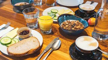 Petit déjeuner buffet compris tous les jours