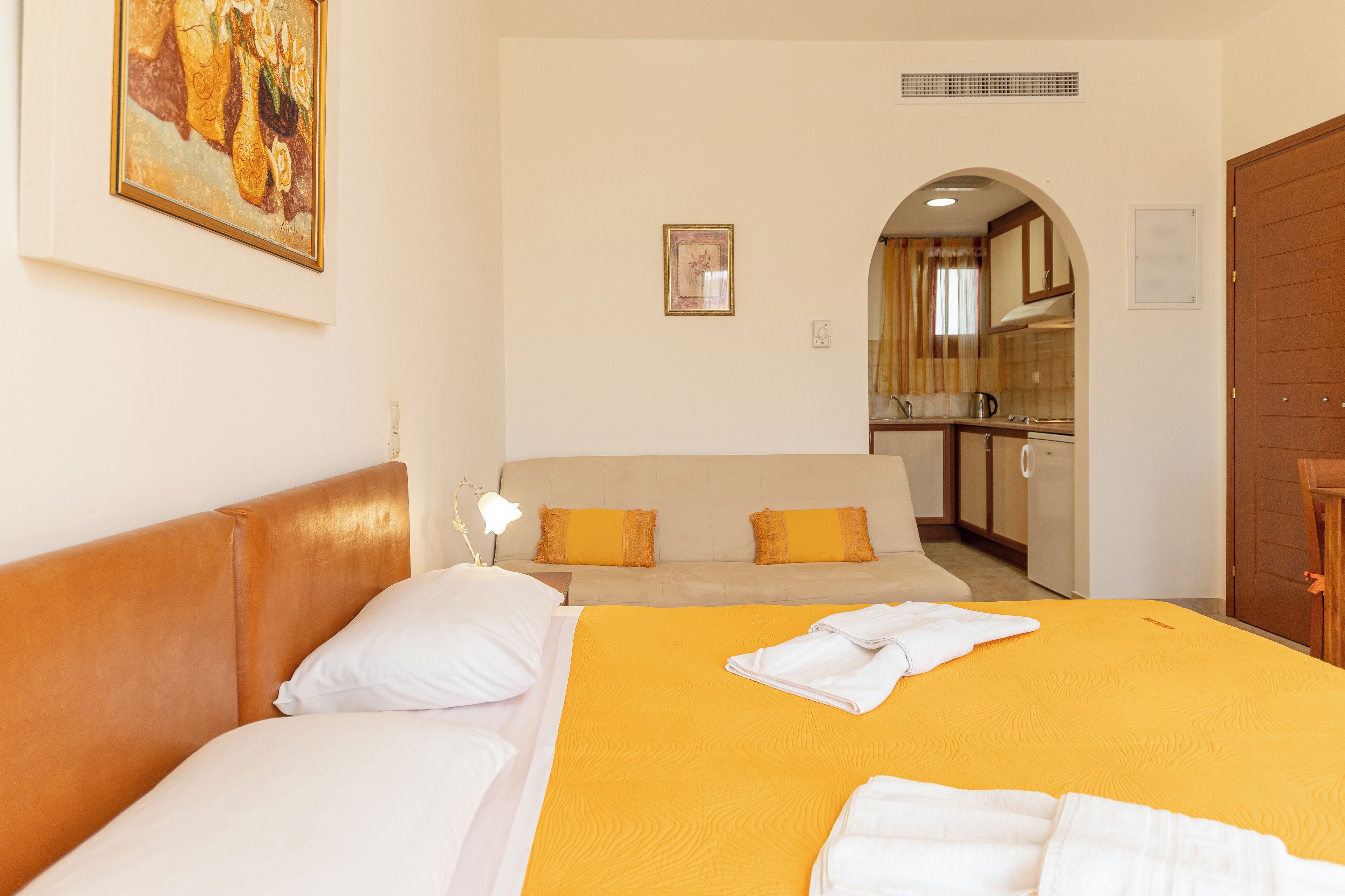 Studio, Balcony, Partial Sea View | In-room safe, desk, soundproofing, free WiFi