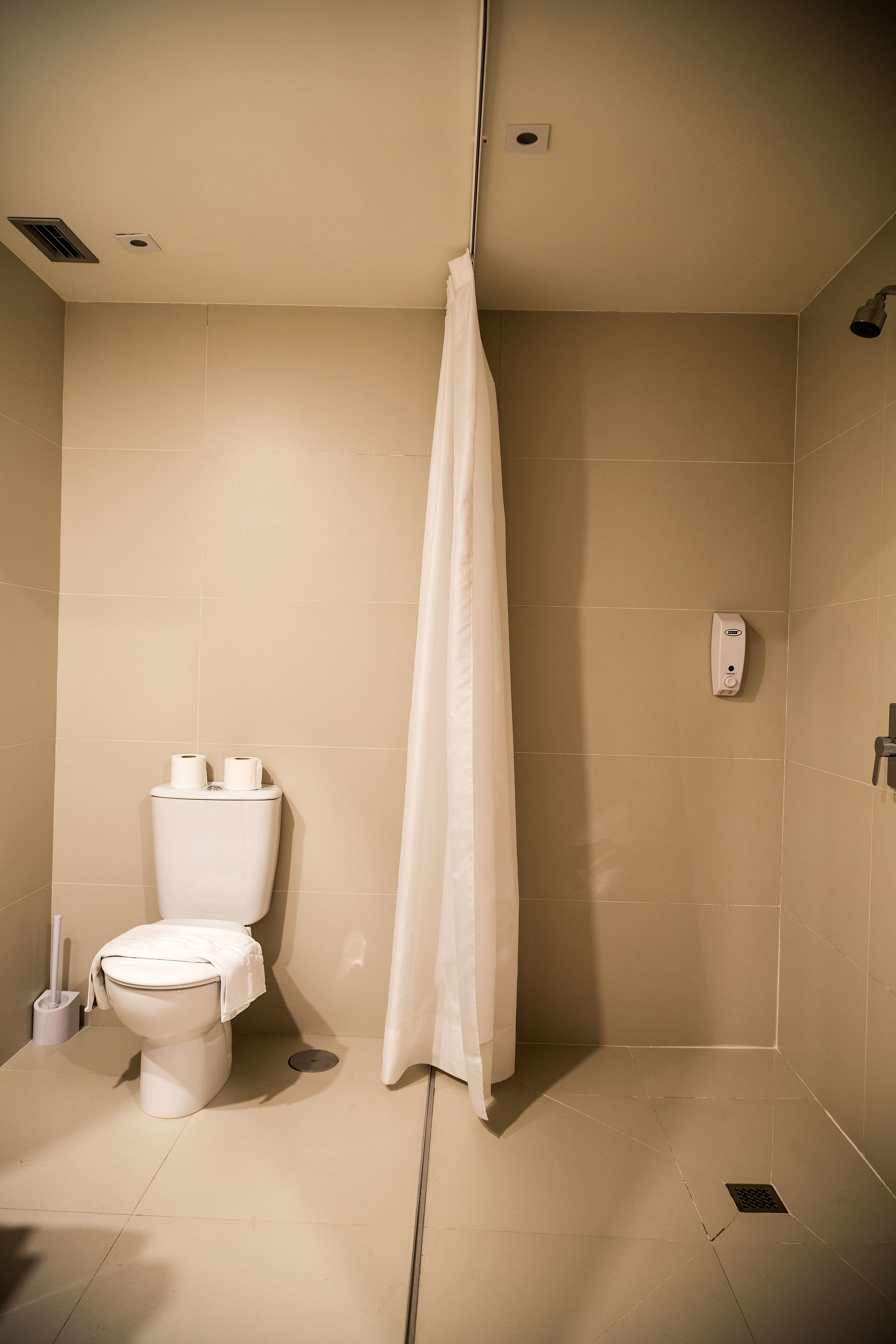 double room, 2 single beds | bathroom | shower, free toiletries, hair dryer, towels