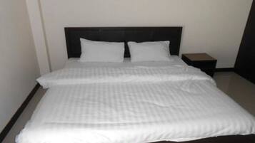 Standard Double Room | Desk, blackout curtains, free WiFi