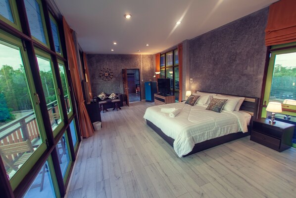 Superior Suite, 1 King Bed, Balcony, Mountain View | Egyptian cotton sheets, premium bedding, individually furnished - Tonmai Suites (Ko Lanta)